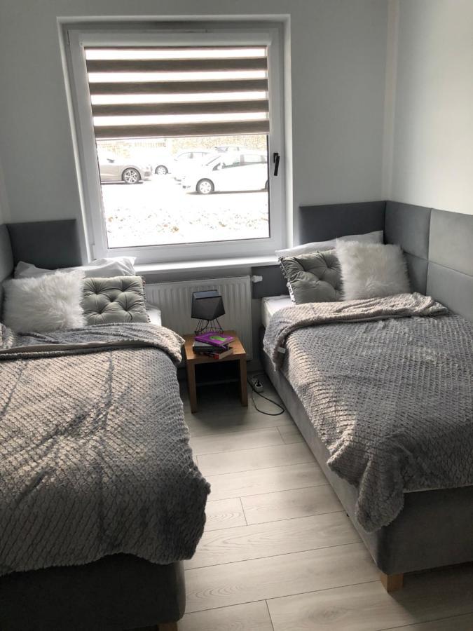 Apartament Happiness Jelenia Góra Exterior foto